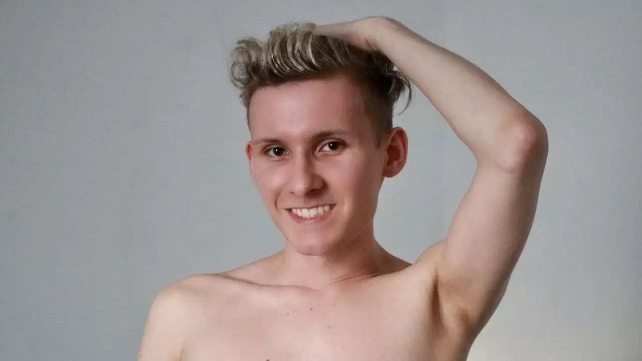 Discover fantasytwink VIP show
